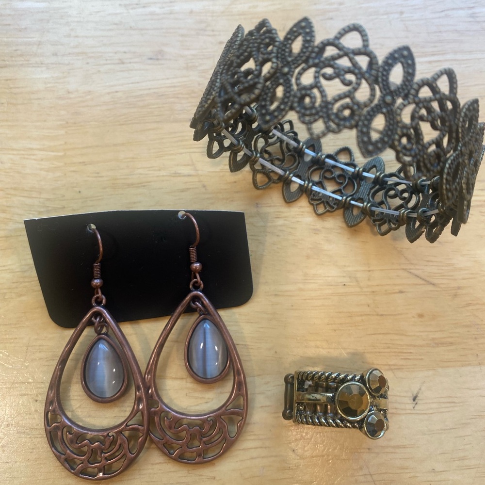 Elegant Bronze Jewelry Set with Earrings, Bracelet, and Ring